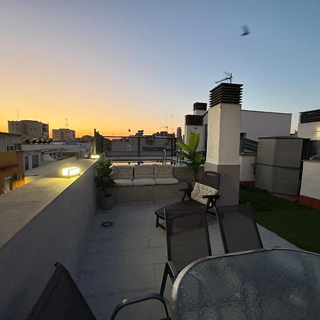 Appartamento Atico Triana Con Piscina Privada Siviglia Esterno foto